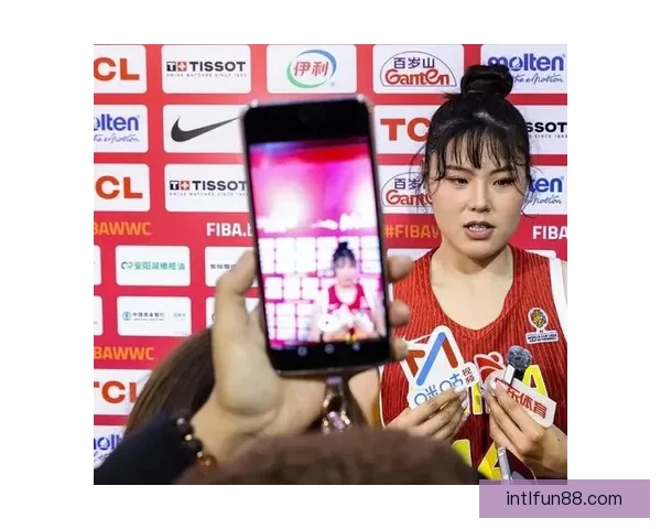 韩旭李月汝有意重返WNBA 女篮集训或以邓雨婷为核心